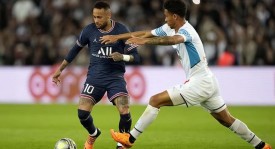 王朝朝20公里竞走勇夺银牌，微笑见证不懈追梦之路